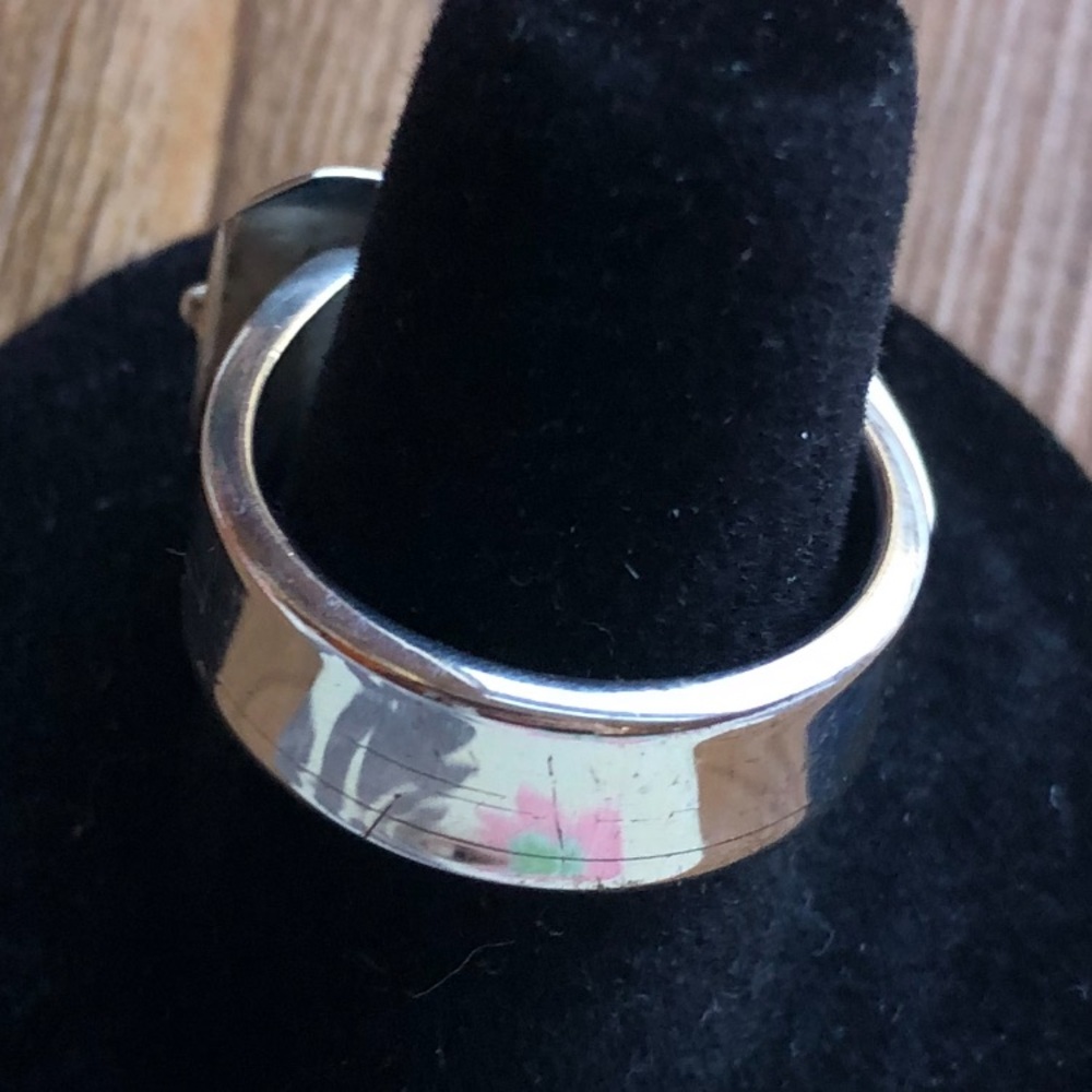 Sterling Silver Buckle Ring - Picture 16 of 16